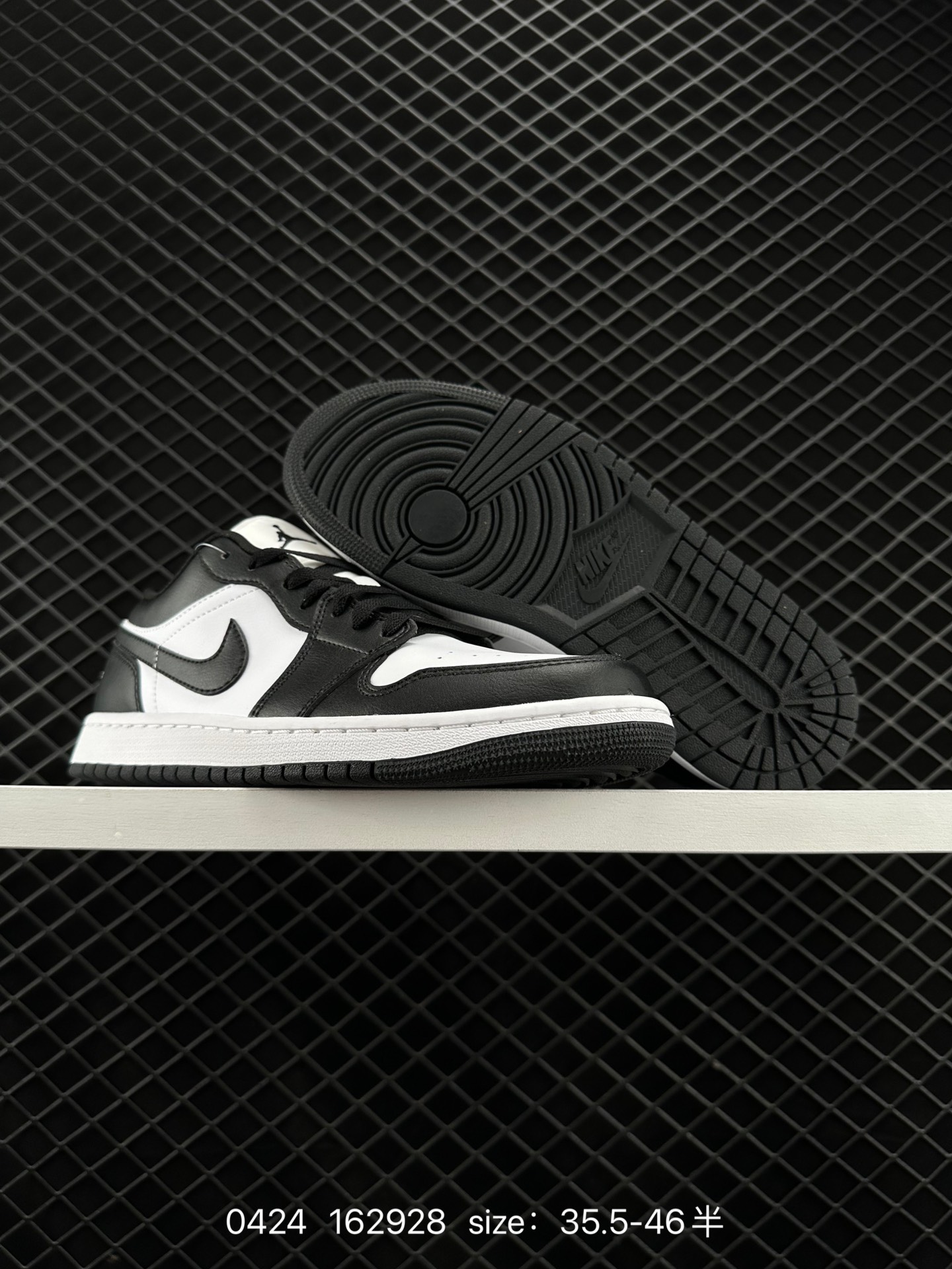 Air Jordan 1 Low AJ1